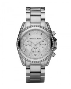 WomensSilver_MichaelKors_photocred_neimanmarcus.com