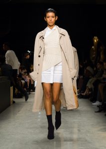 Burberry February 2017 Collection - Look 11