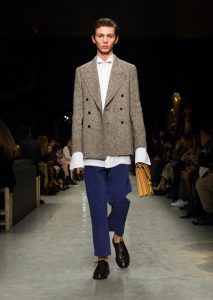 Burberry February 2017 Collection - Look 42