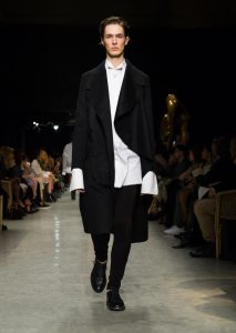 Burberry February 2017 Collection - Look 67