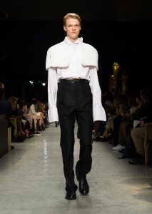 Burberry February 2017 Collection - Look 70