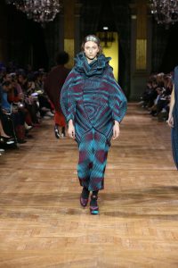 Issey Miyake - FW17 Look 029