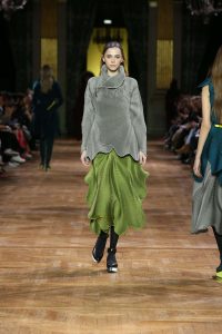 Issey Miyake - FW17 Look 035