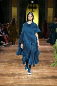 Issey Miyake - FW17 Look 048