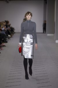 Balenciaga FW17 - Look 18