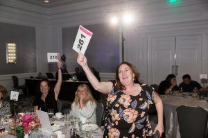 Wine Women and Shoes 2017
