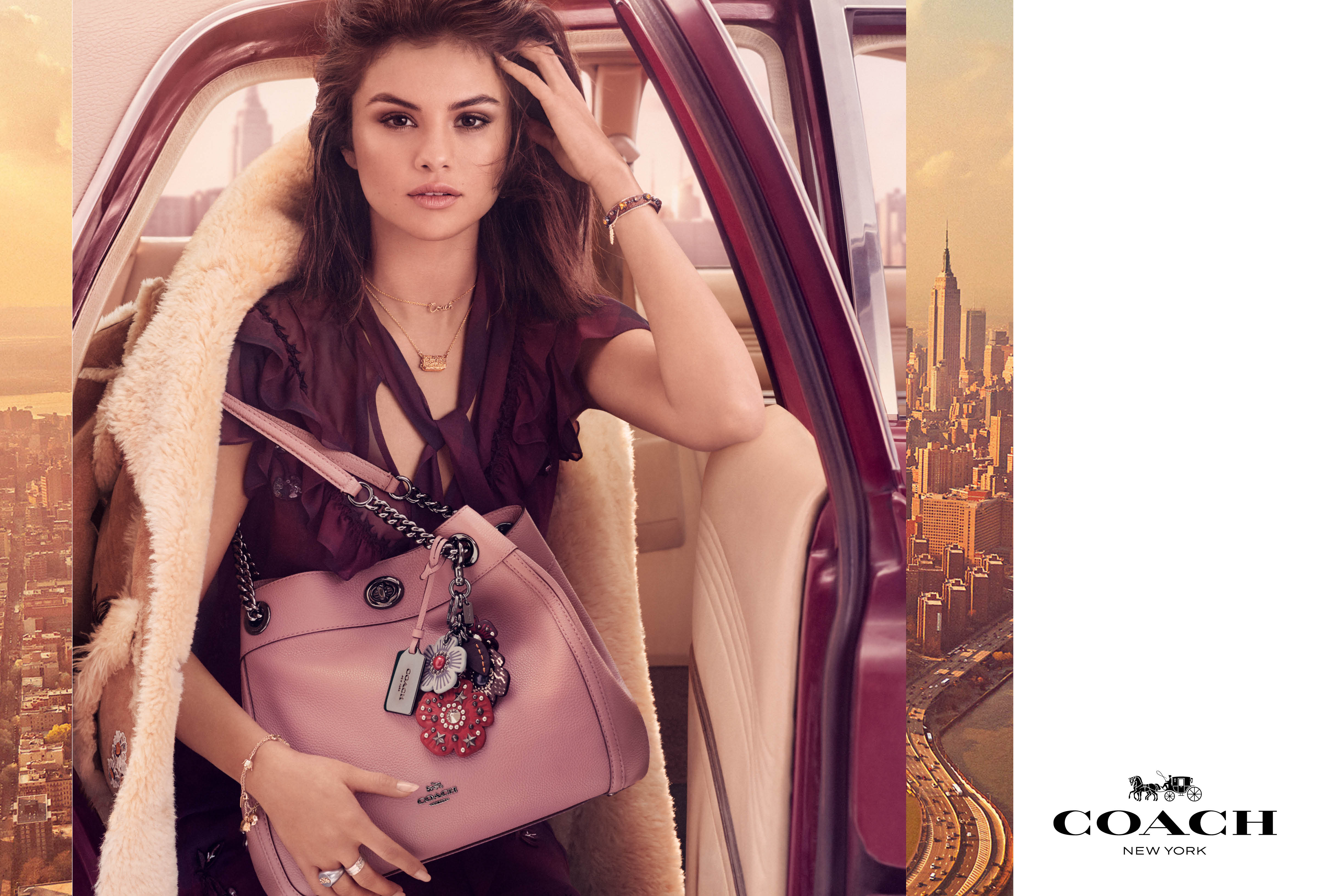#CoachxSelena