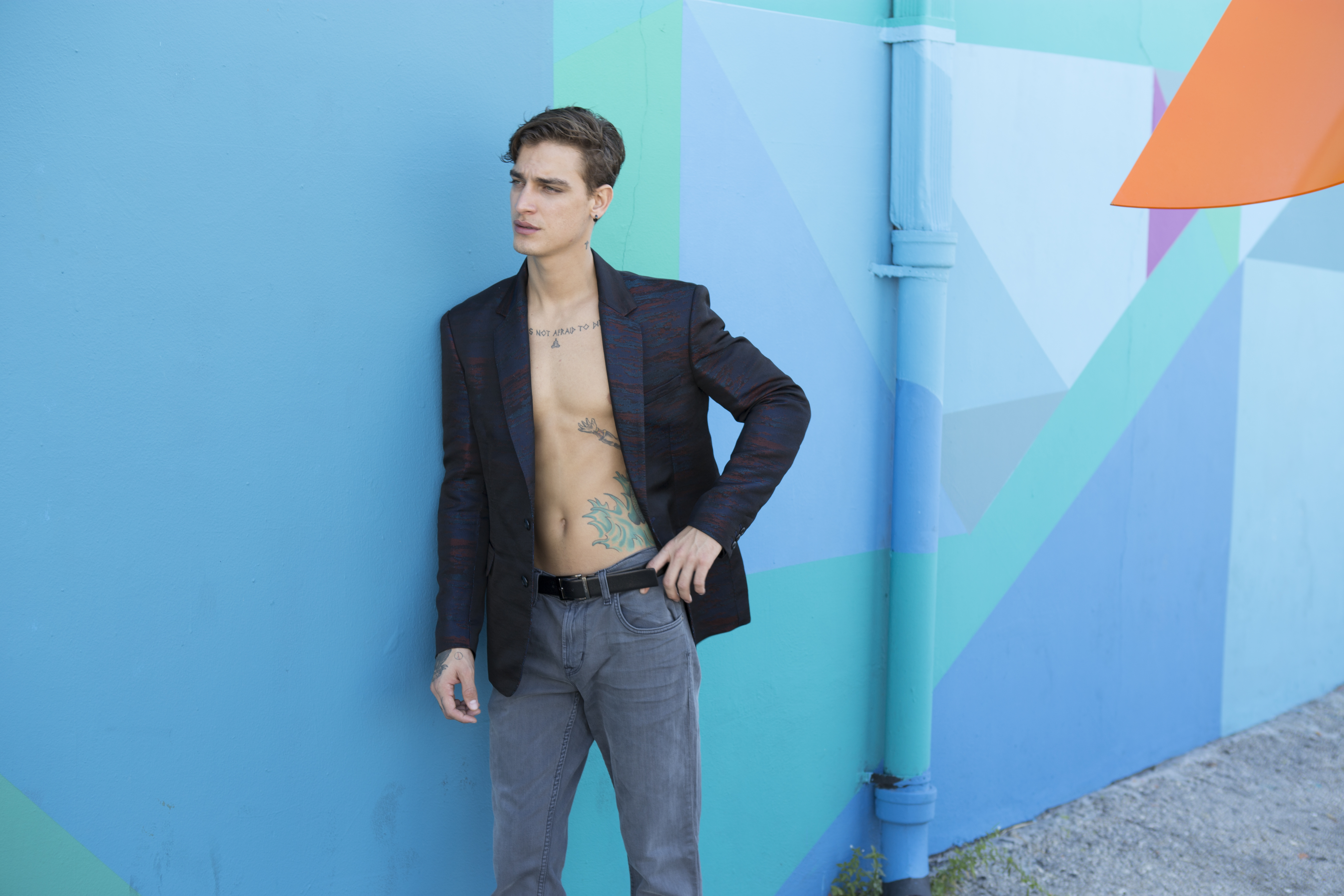 HIROMI ASAI, presents new Spring/Summer 2018 men's collection "Midsummer Night's Roses"