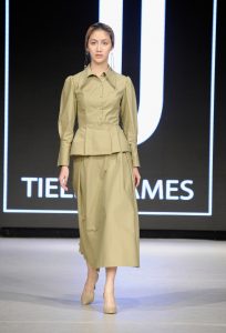 2017 Vancouver Fashion Week - Day 6