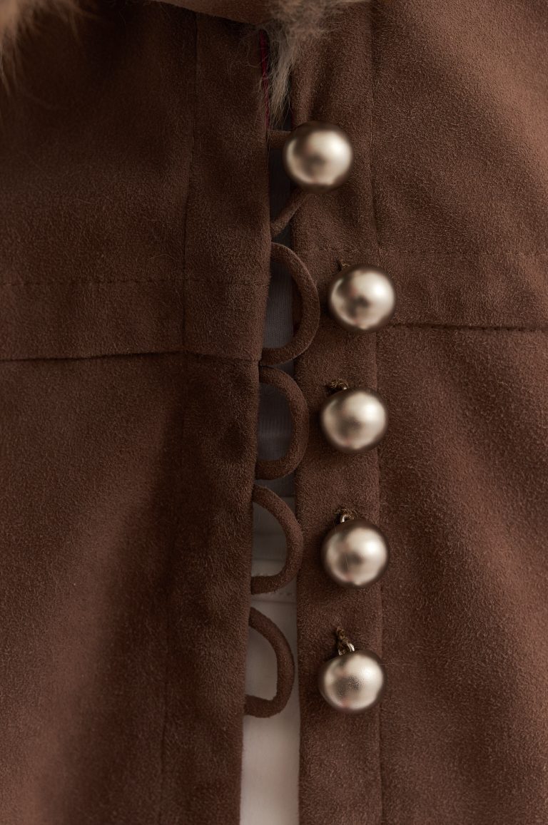 010 - Image 3